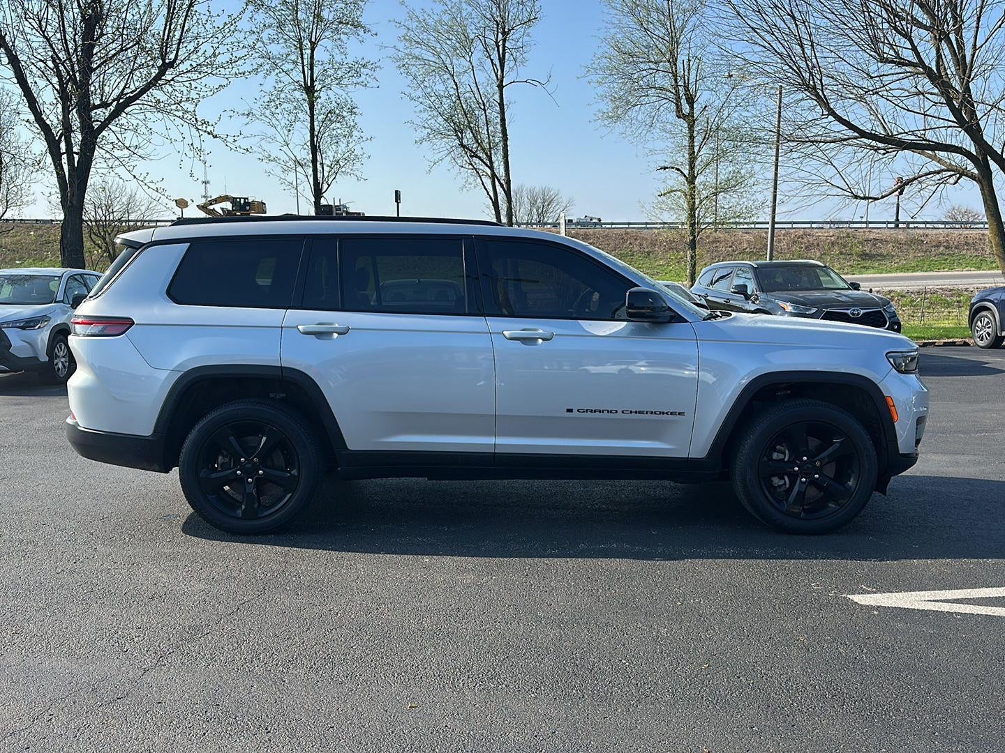 2023 Jeep Grand Cherokee L Altitude