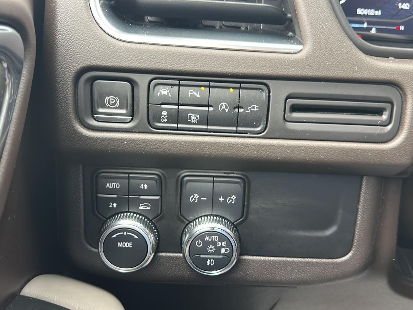 2022 GMC Yukon SLT