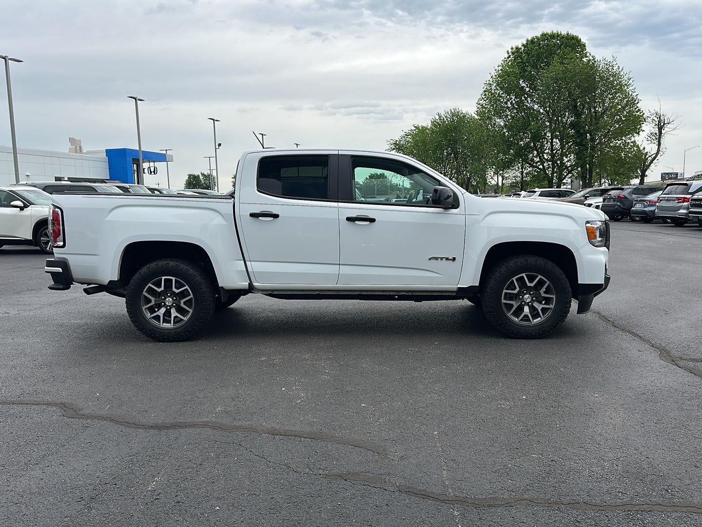 2021 GMC Canyon 4WD AT4 w/Cloth