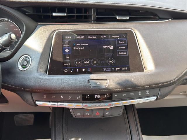 2023 Cadillac XT4 FWD Premium Luxury