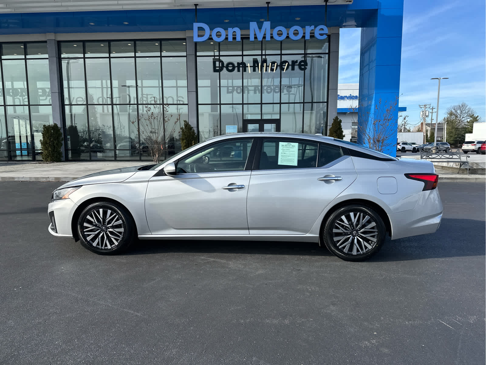 2023 Nissan Altima 2.5 SV