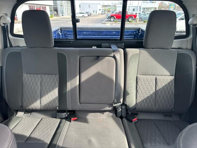 2023 Nissan TITAN SV