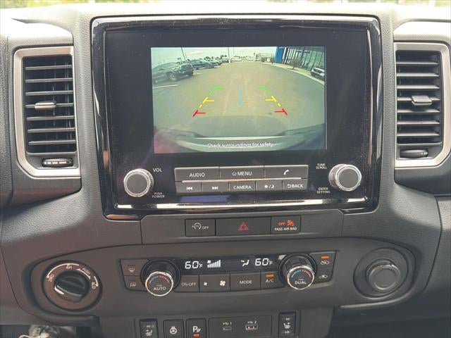 2024 Nissan Frontier SL