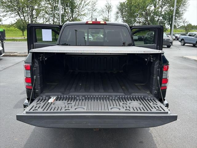 2024 Nissan Frontier SL