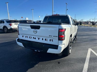 2022 Nissan Frontier SV