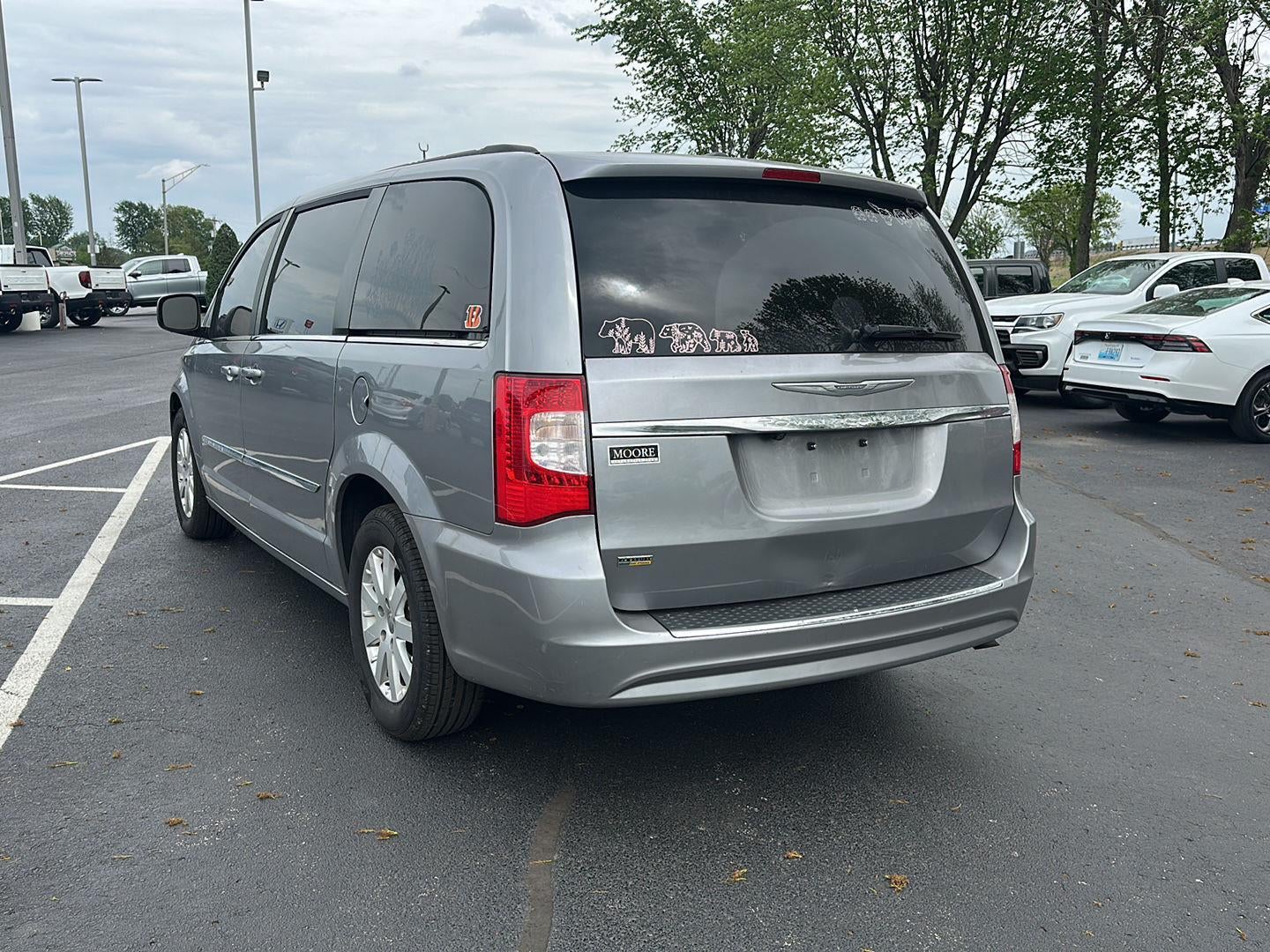 2016 Chrysler Town & Country Touring