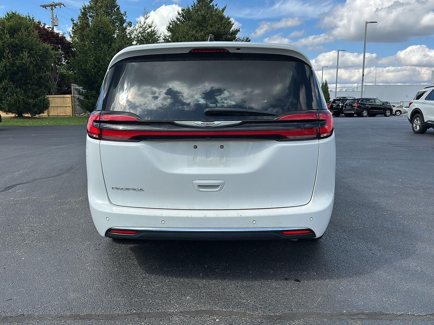 2023 Chrysler Pacifica Touring L