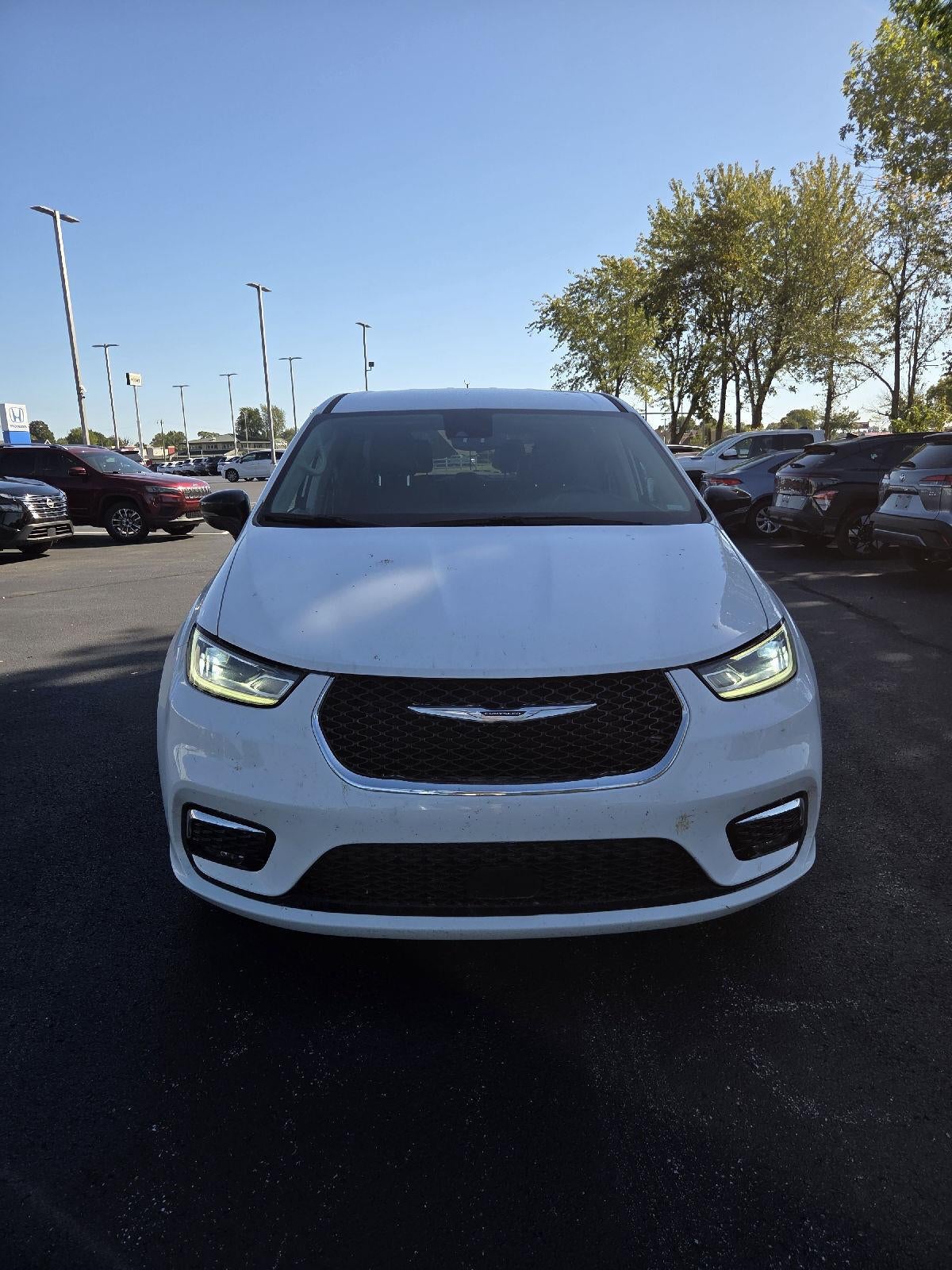 2024 Chrysler Pacifica Touring L