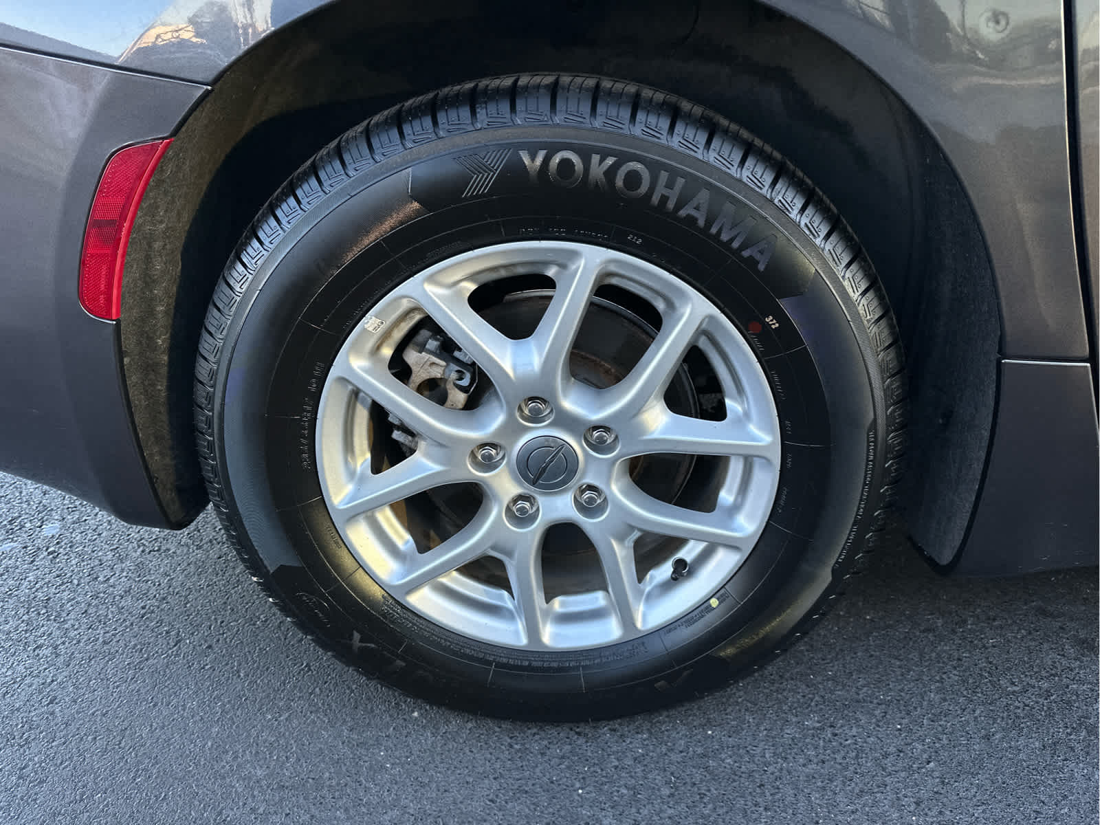 2023 Chrysler Voyager LX