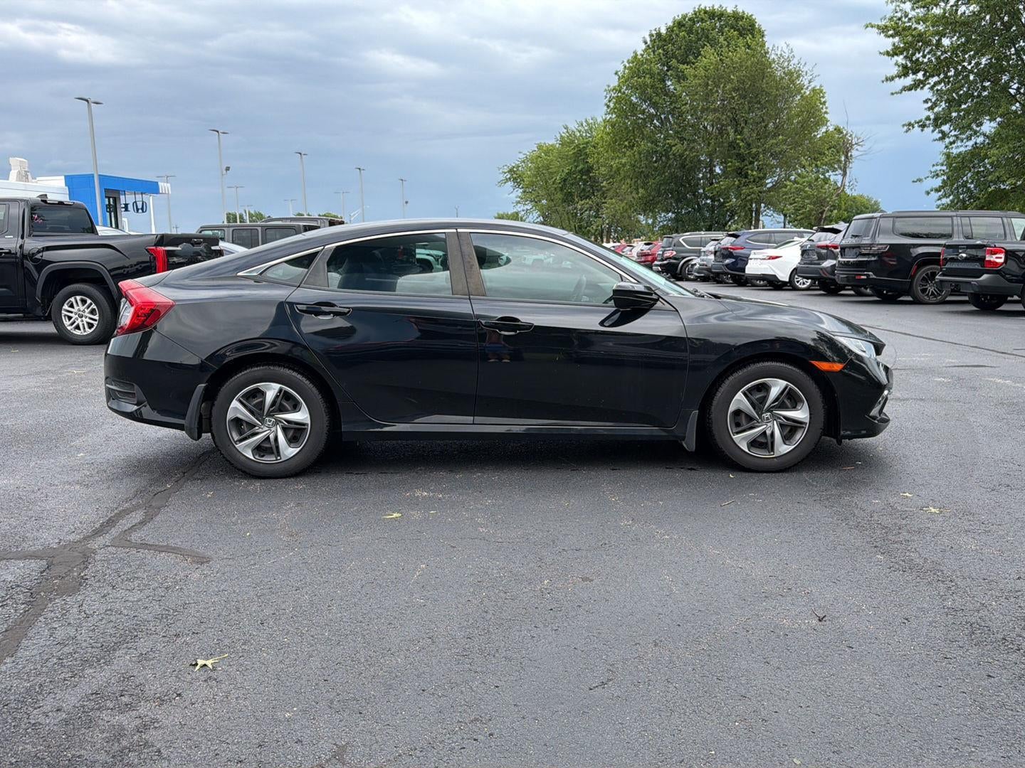2021 Honda CIVIC SEDAN LX