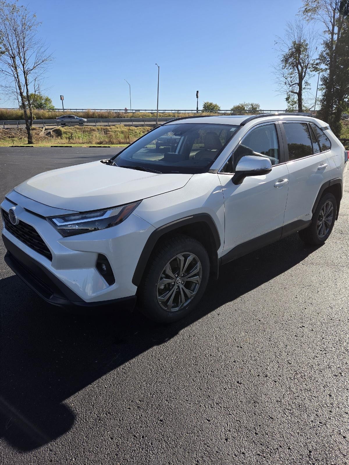 2024 Toyota RAV4 Hybrid XLE Premium