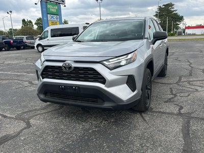 2023 Toyota RAV4 LE