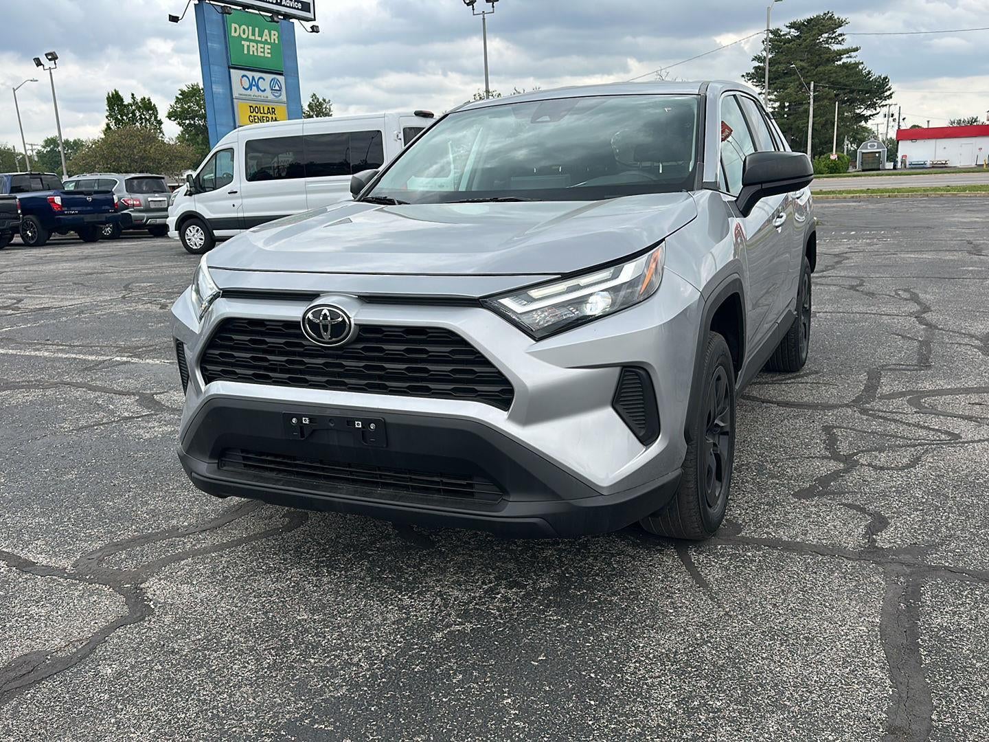 2023 Toyota RAV4 LE