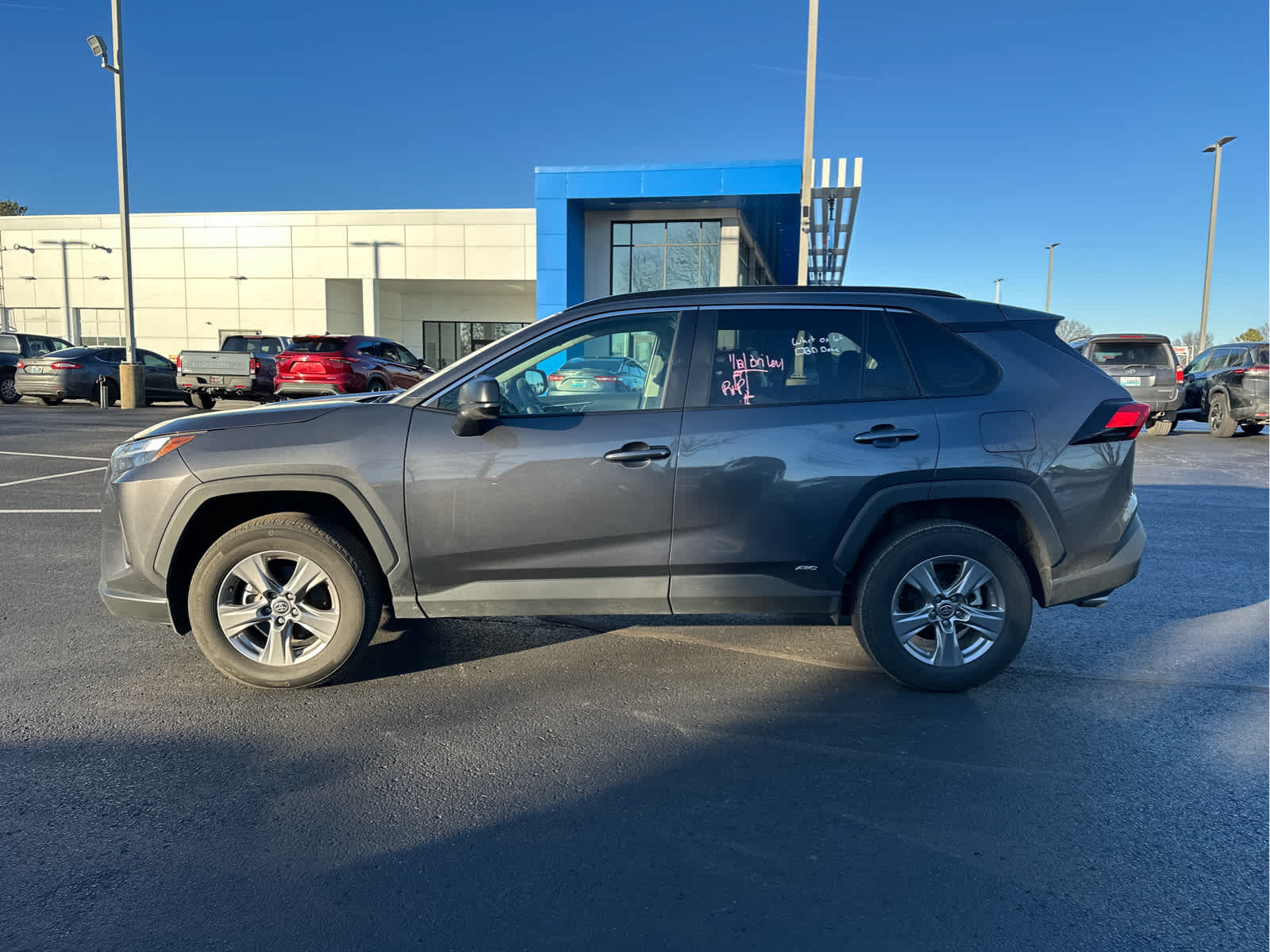 2025 Toyota RAV4 Hybrid LE