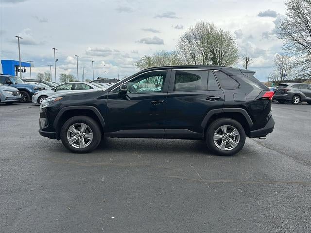 2024 TOYOTA TRUCK RAV4 XLE