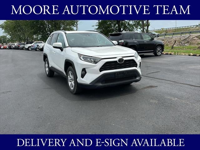 2020 Toyota RAV4 XLE