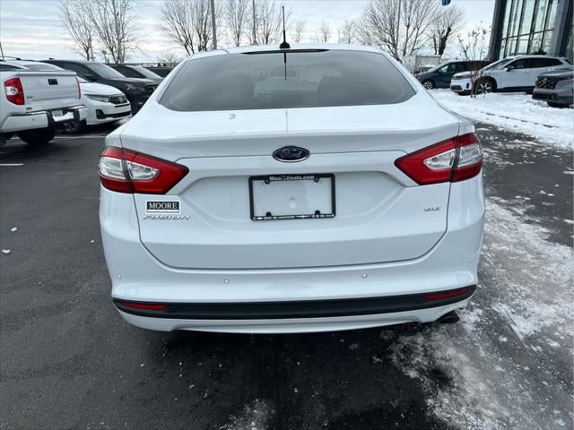 2016 Ford Fusion SE