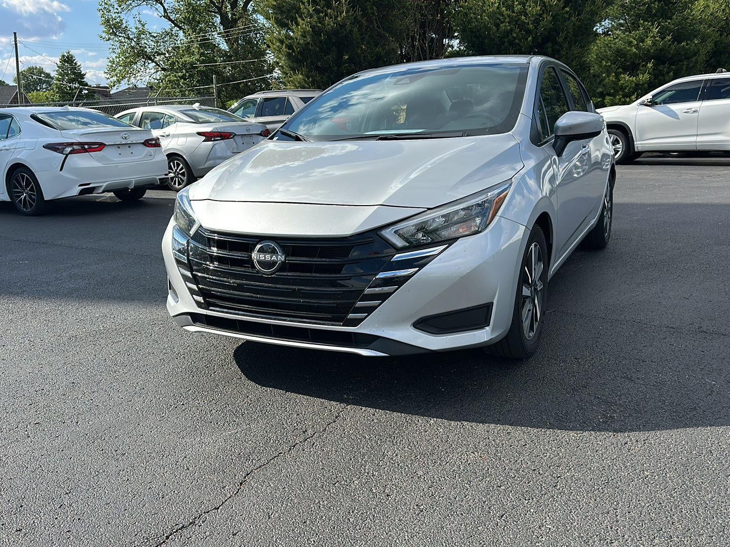 2025 Nissan Versa SV