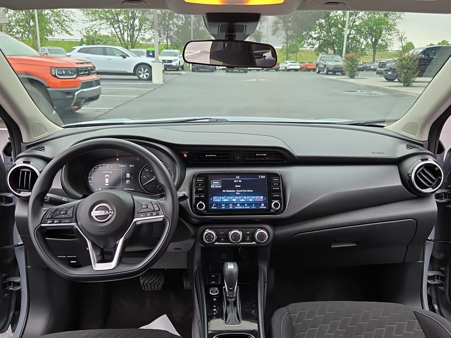 2024 Nissan Kicks SV