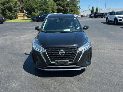 2023 Nissan Kicks SV
