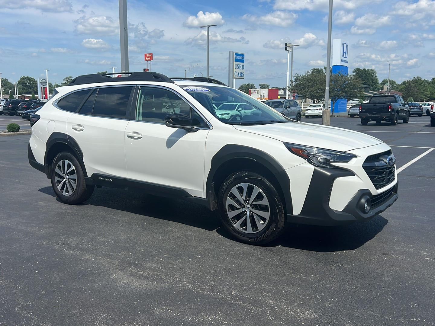 2025 Subaru Outback Premium