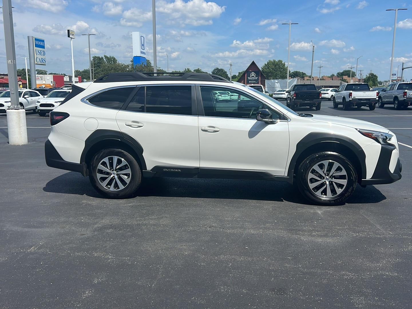 2025 Subaru Outback Premium