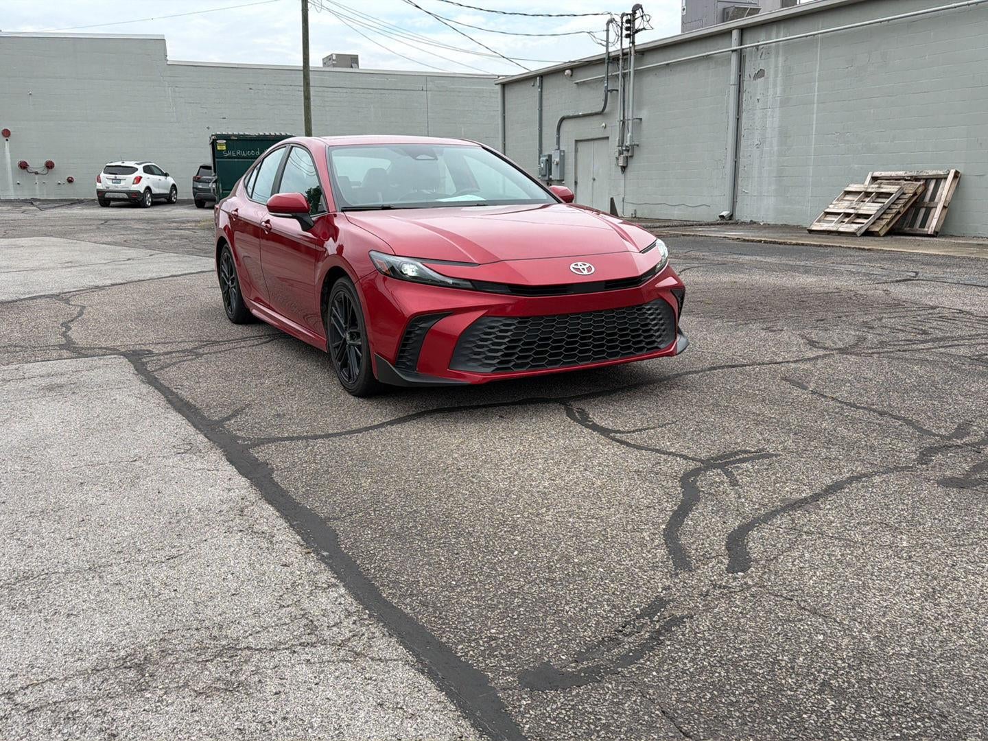 2025 Toyota Camry SE