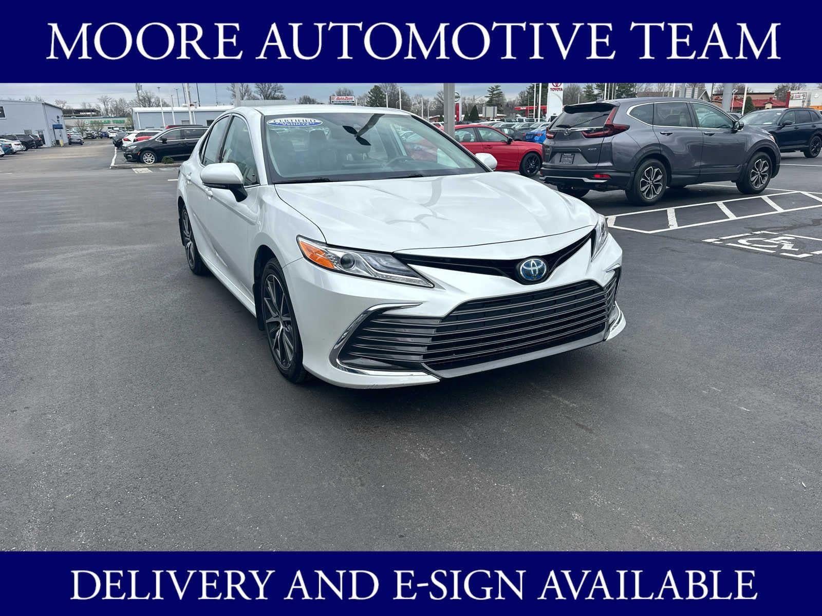 2024 Toyota Camry Hybrid XLE