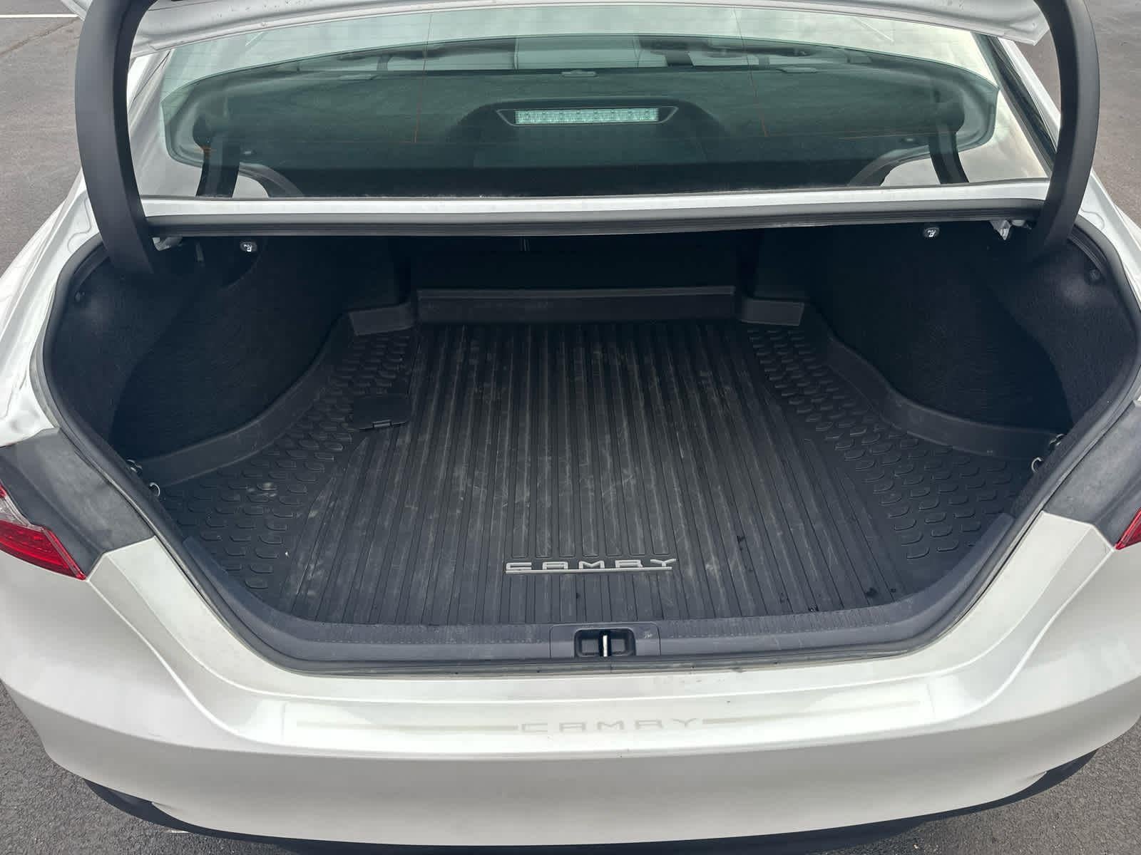 2024 Toyota Camry Hybrid XLE