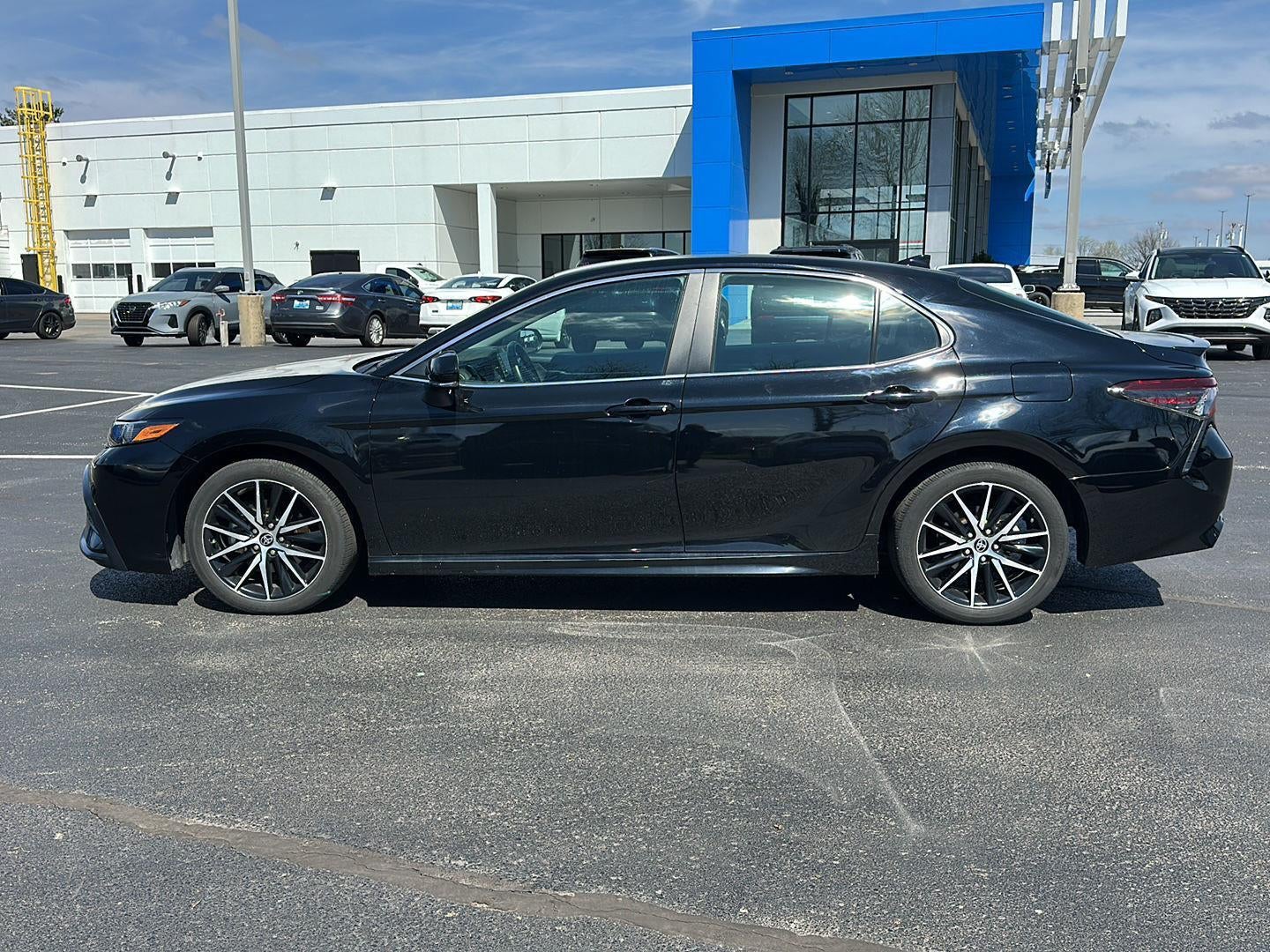 2024 Toyota Camry SE