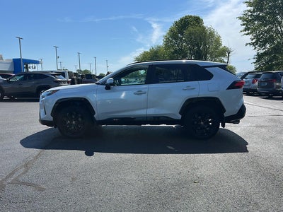 2023 Toyota RAV4 Hybrid SE