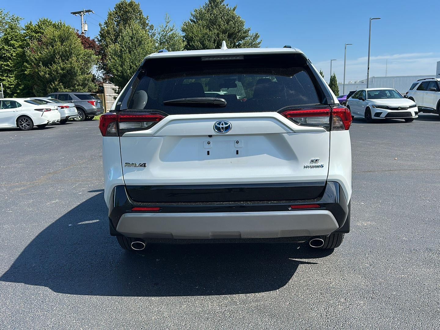 2023 Toyota RAV4 Hybrid SE