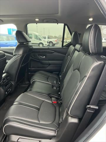 2023 Honda Pilot Elite