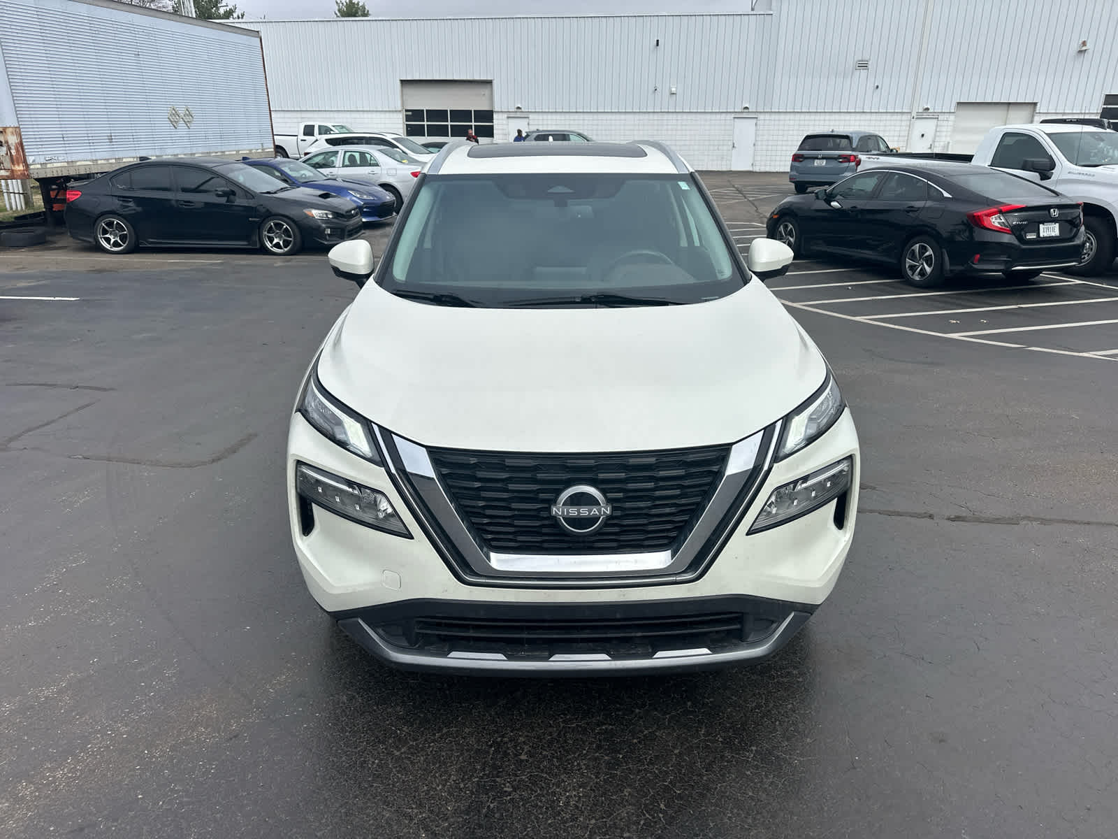 2023 Nissan Rogue SL