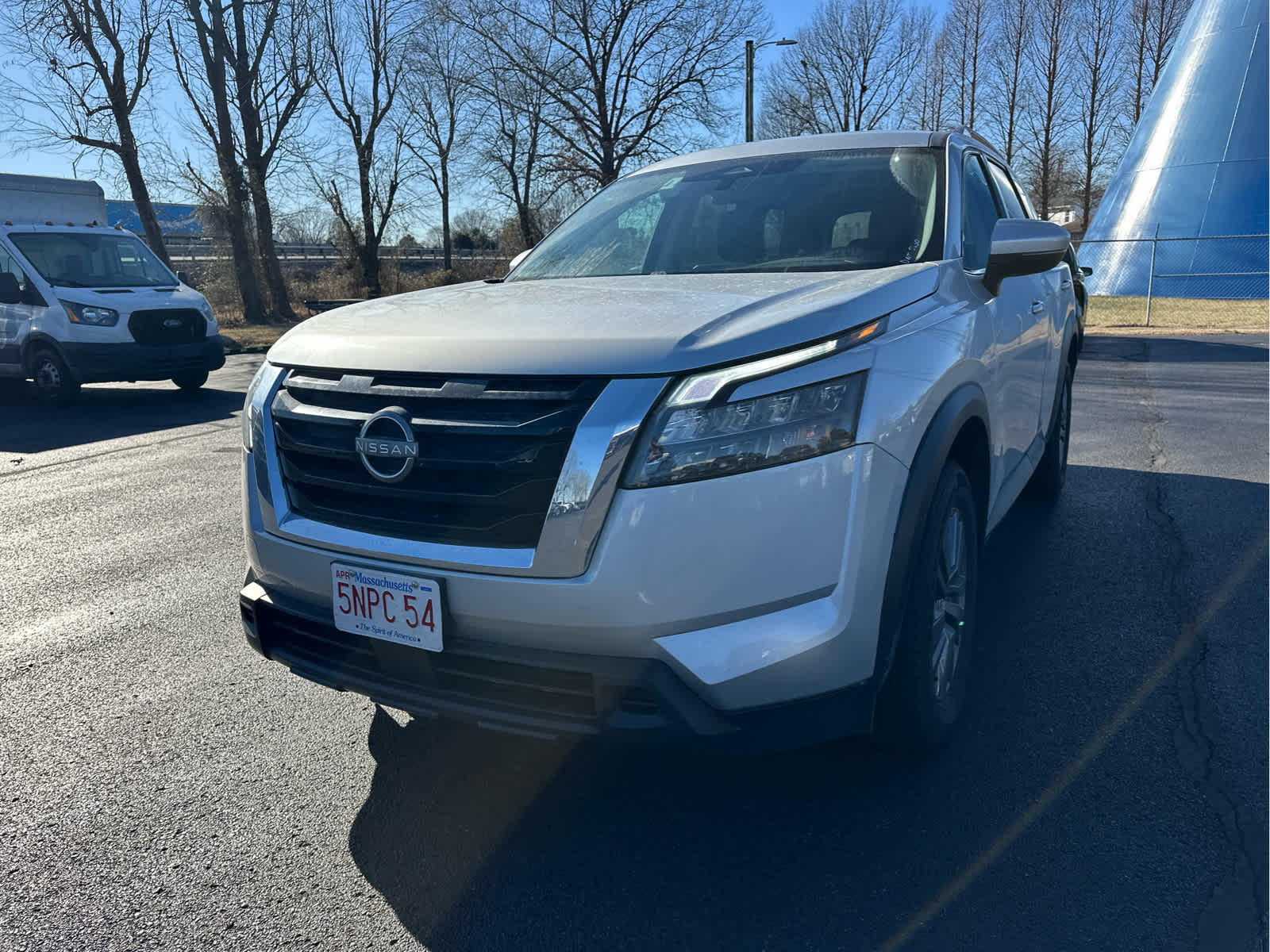 2024 Nissan Pathfinder SV