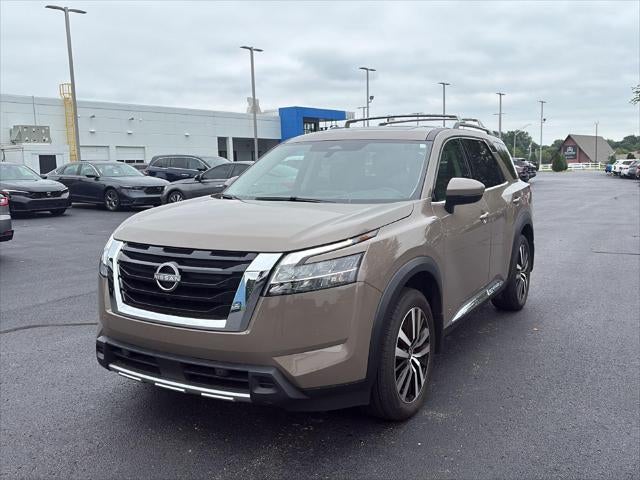 2024 Nissan Pathfinder Platinum
