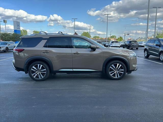 2024 Nissan Pathfinder Platinum