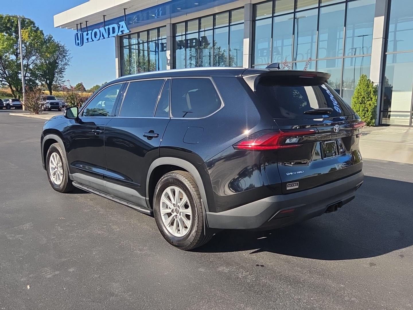 2025 Toyota Grand Highlander Hybrid XLE