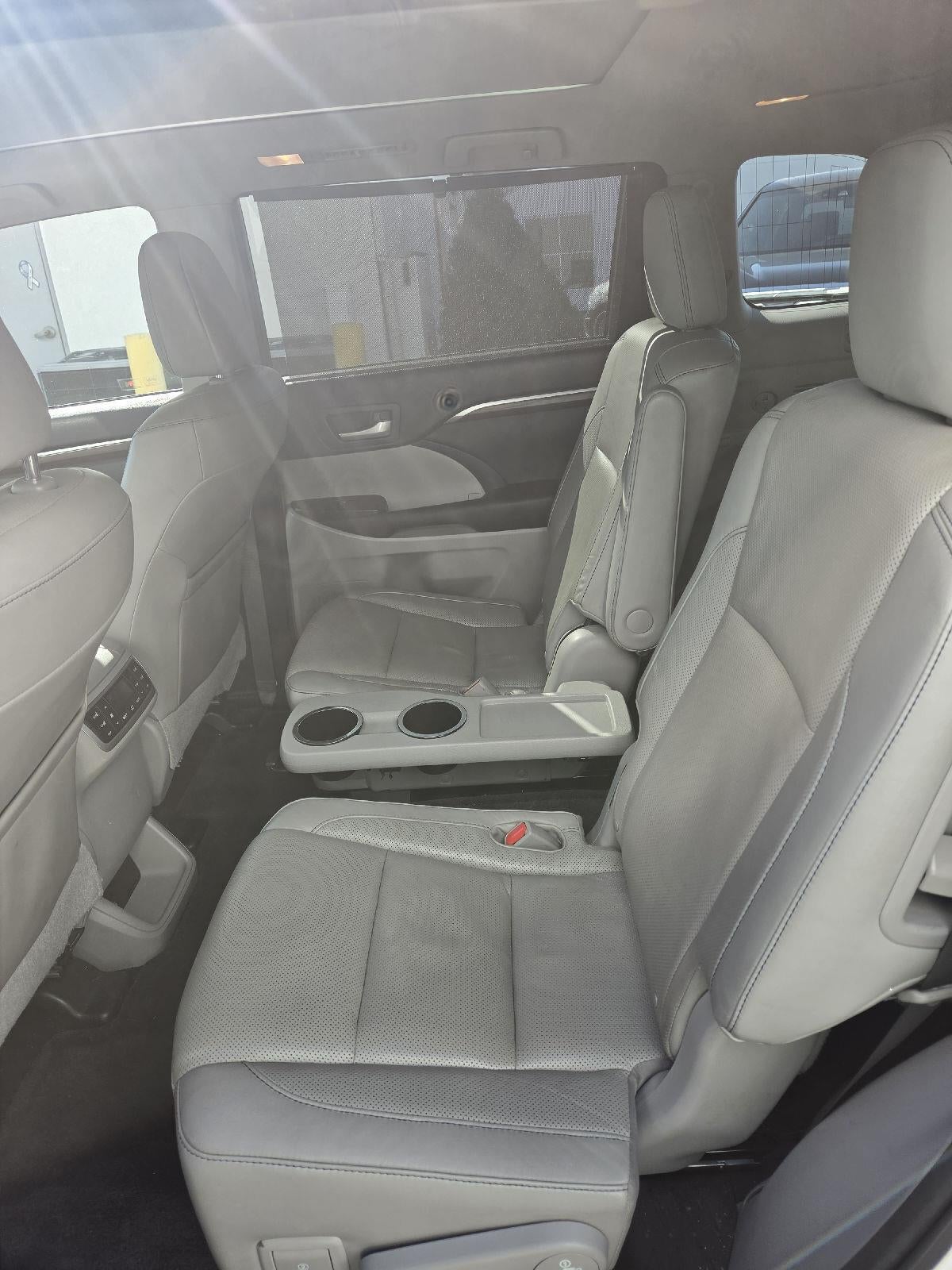 2015 Toyota Highlander Limited Platinum