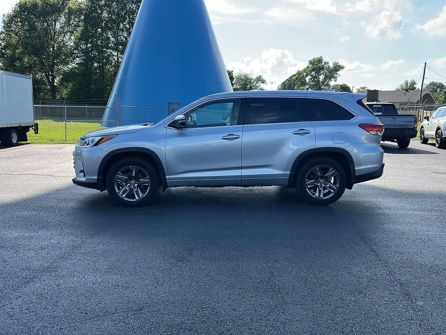 2019 Toyota Highlander Limited Platinum