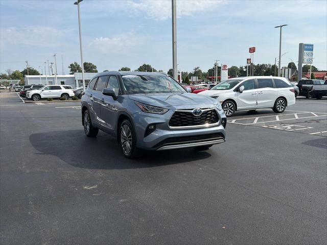 2021 Toyota Highlander Hybrid Platinum