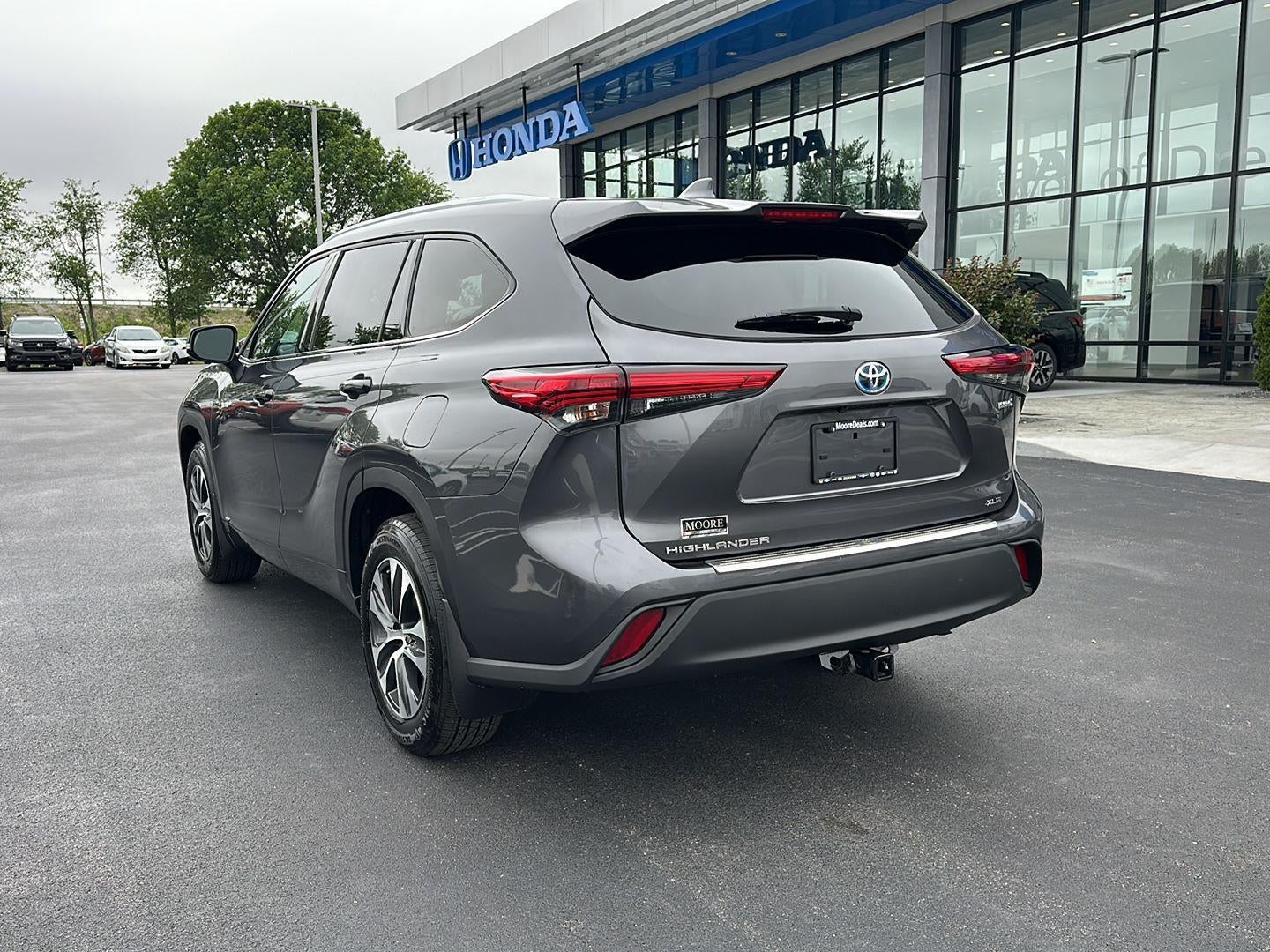 2021 Toyota Highlander Hybrid XLE