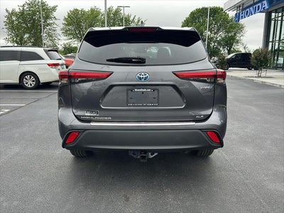 2021 Toyota Highlander Hybrid XLE