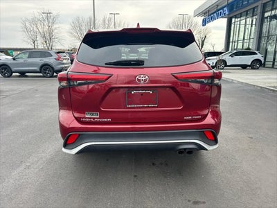 2021 Toyota Highlander XSE