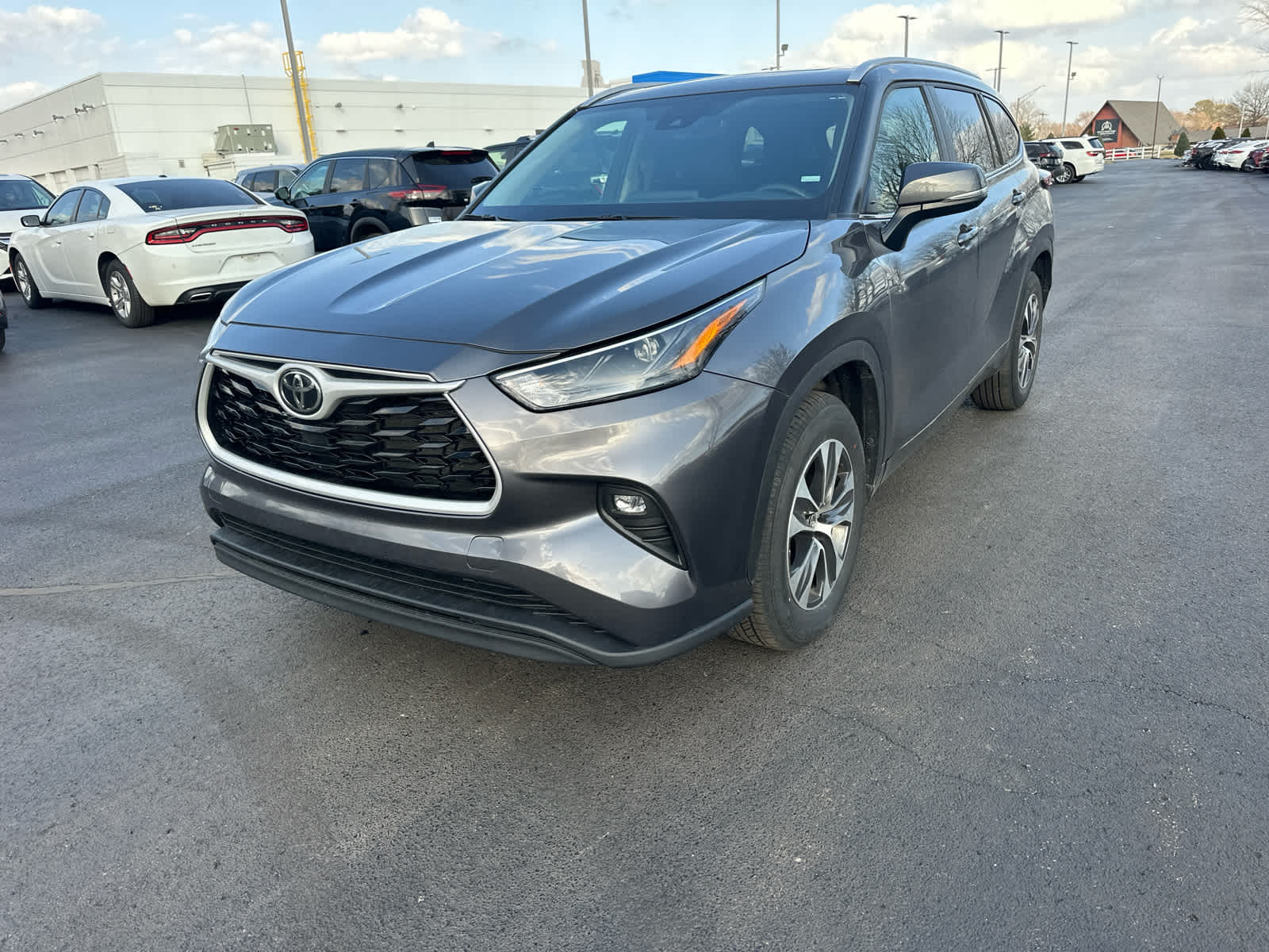 2024 Toyota Highlander XLE