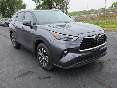 2024 Toyota Highlander XLE