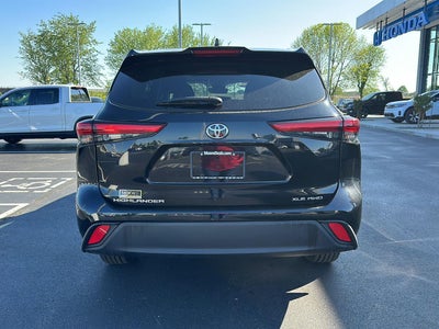 2023 Toyota Highlander XLE