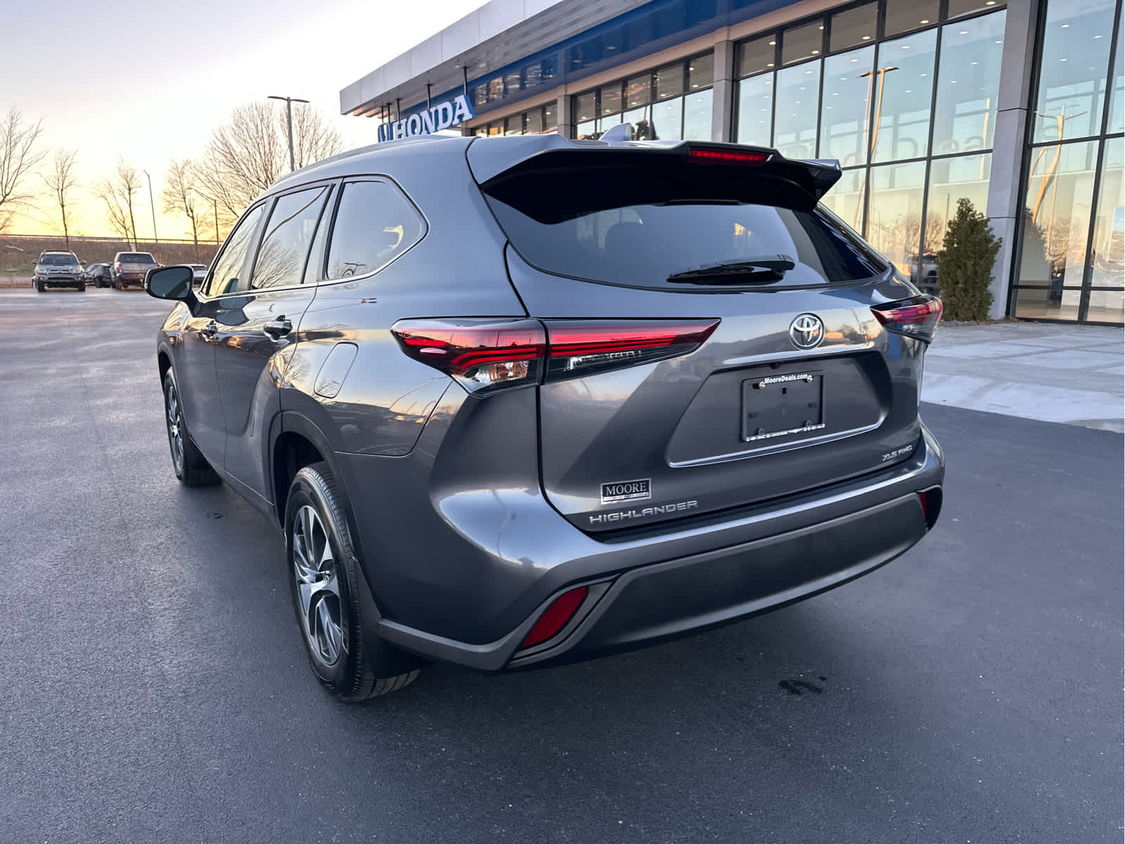 2024 Toyota Highlander XLE