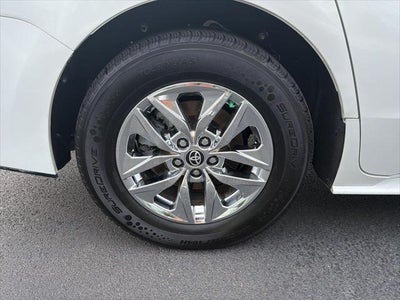 2024 Toyota Sienna XLE