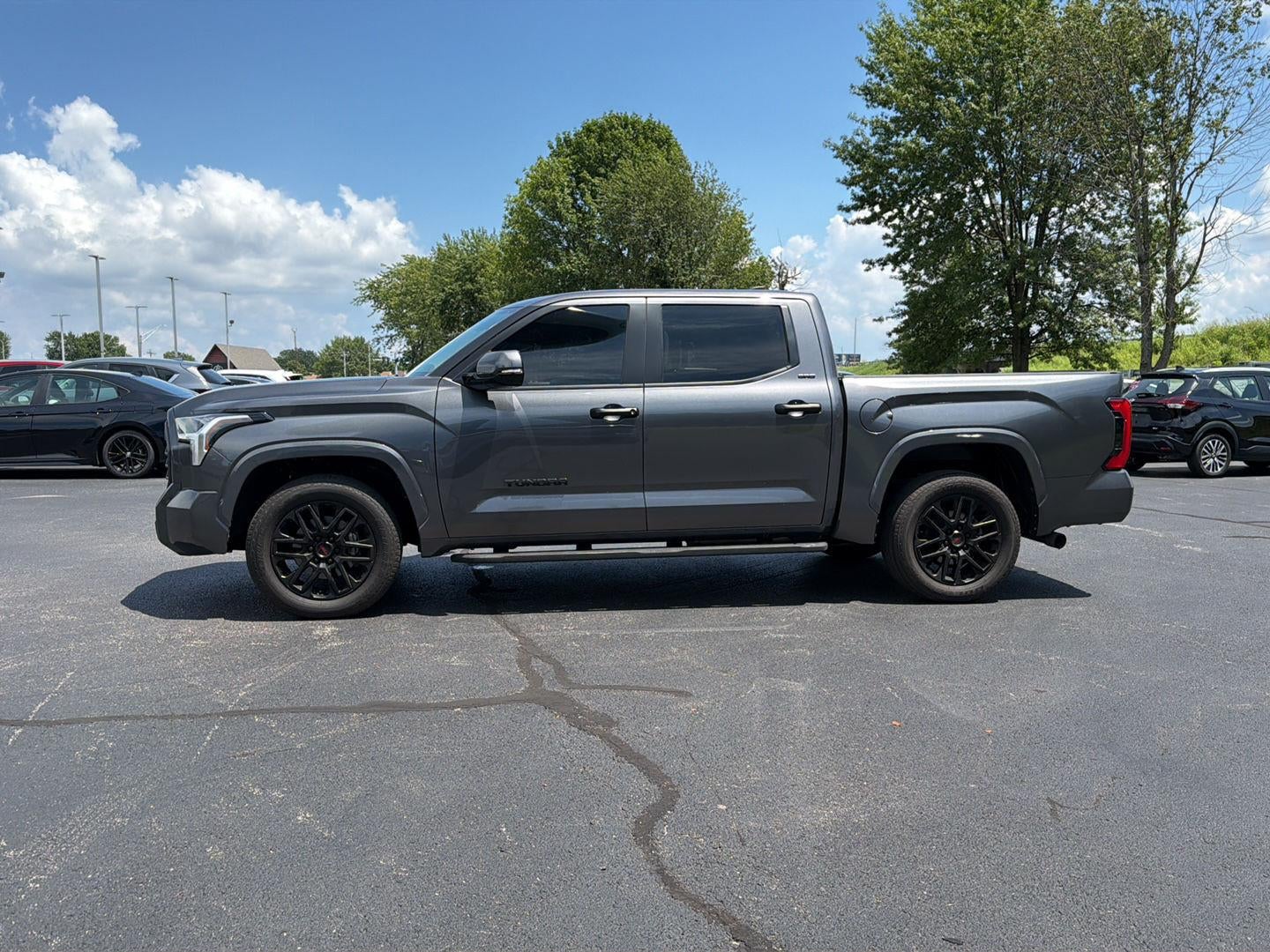 2024 Toyota Tundra SR5